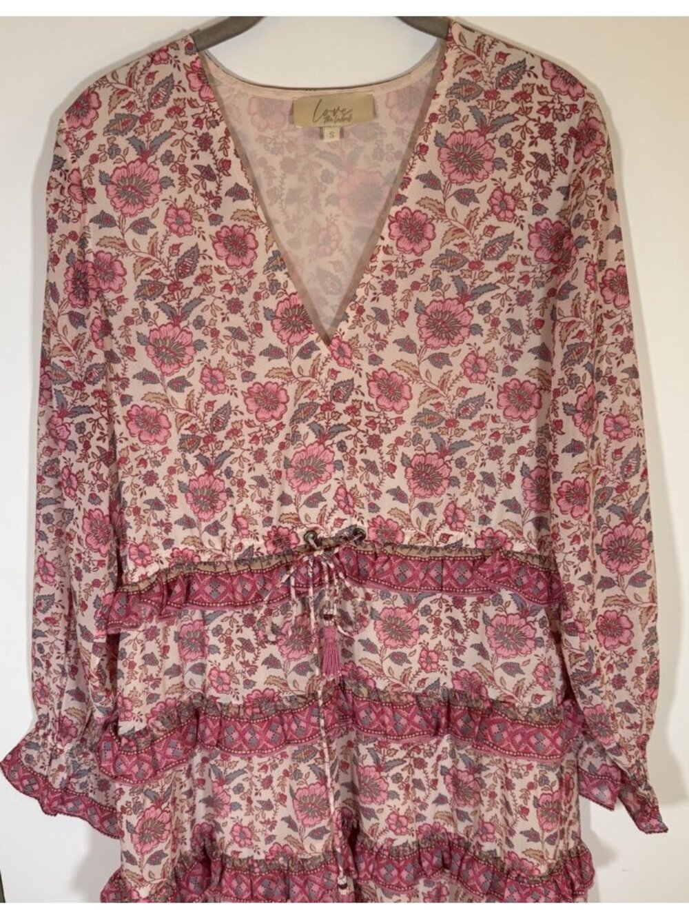 Love the Label pink floral ruffle maxi v-neck flowy dress bohemian paisley S - Picture 2 of 10